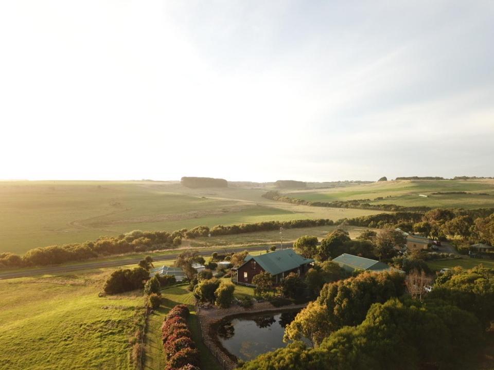 Daysy Hill Country Cottages Port Campbell Bagian luar foto