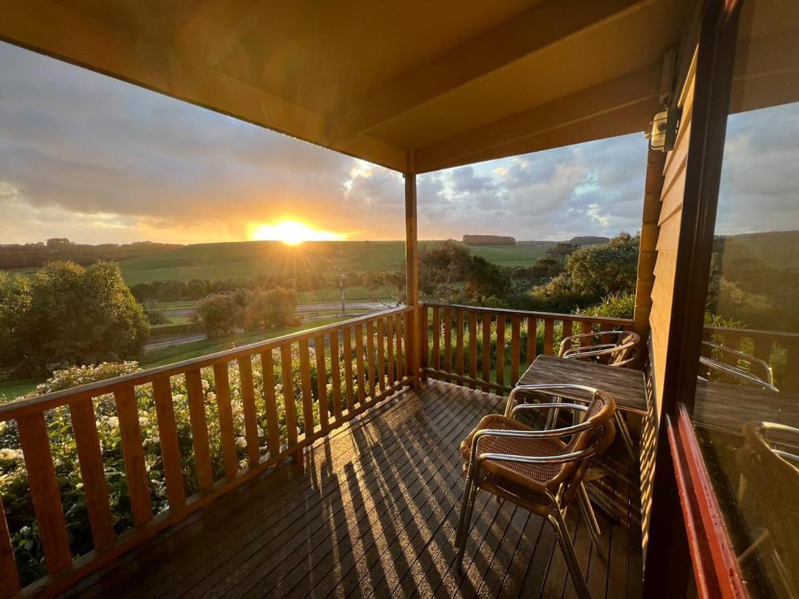 Daysy Hill Country Cottages Port Campbell Ruang foto