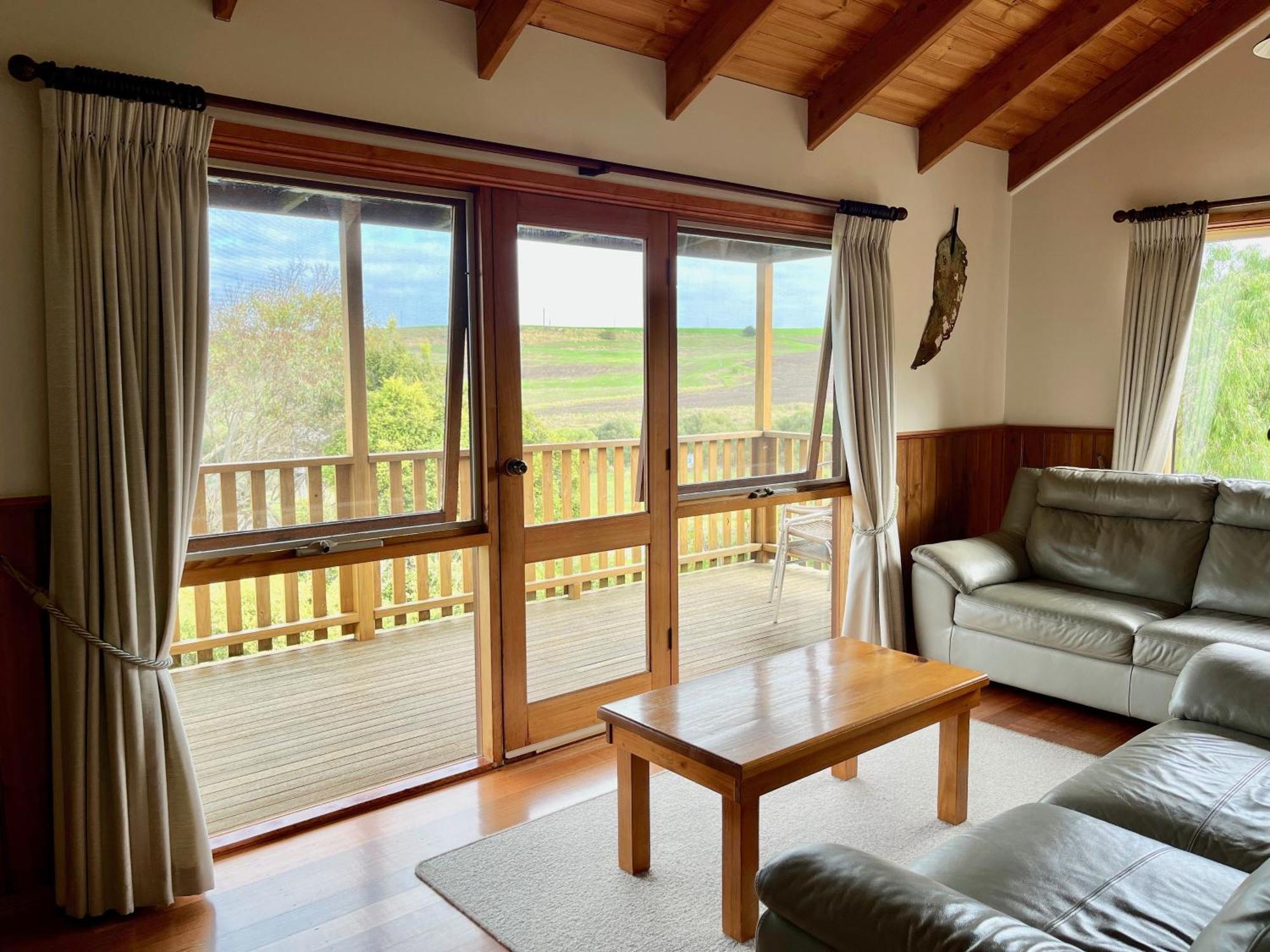 Daysy Hill Country Cottages Port Campbell Ruang foto