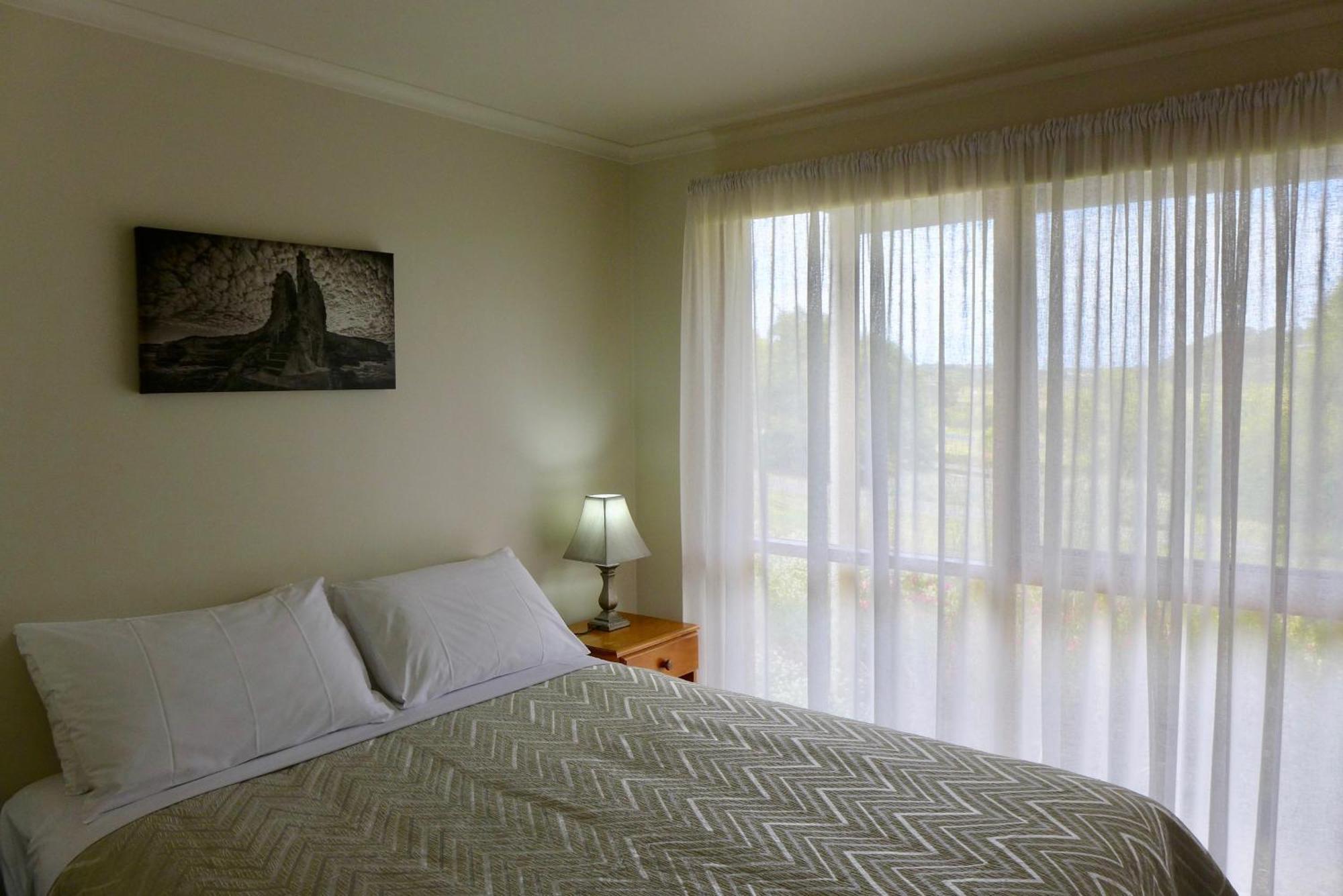 Daysy Hill Country Cottages Port Campbell Ruang foto